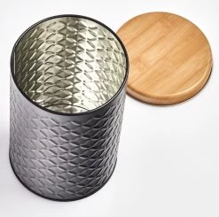 2x Bewaar/voorraad Blikken Zwart 10,5 X 18 Cm 2 Liter - Zeller - Keukenbenodigdheden - Keukenaccessoires/decoratie - Vers Houden - Voorraad/bewaar/opslagblikken - Koek/snoeptrommels -Huishoudproducten Verkoop 1200x1188 8