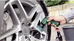 Bosch Universal Brush - Snoerloze Reiningsborstel -Huishoudproducten Verkoop 1200x681 4