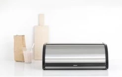 Brabantia Broodtrommel - Met Schuifdeksel - Matt Steel Fingerprint Proof -Huishoudproducten Verkoop 1200x761 2
