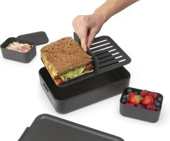 Brabantia Make & Take Bento Lunchbox Incl Bentobox - Large - Kunststof - Dark Grey -Huishoudproducten Verkoop 1200x996 1