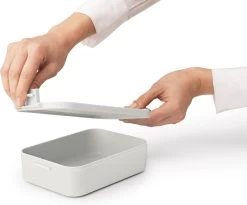 Brabantia Make & Take Lunchbox - Medium - Kunststof - Light Grey 21 Brabantia Make & Take Lunchbox - Medium - Kunststof - Light Grey -Huishoudproducten Verkoop 1200x998 1